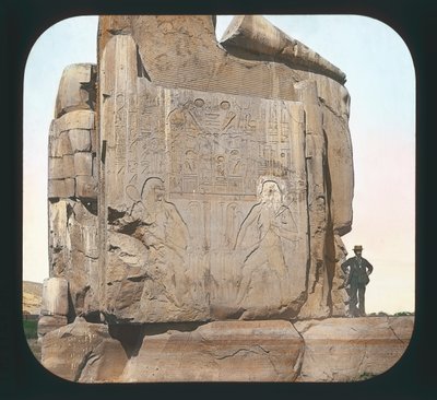 Egypte - Noordelijk kolossaal beeld (basis) Thebe door American Photographer